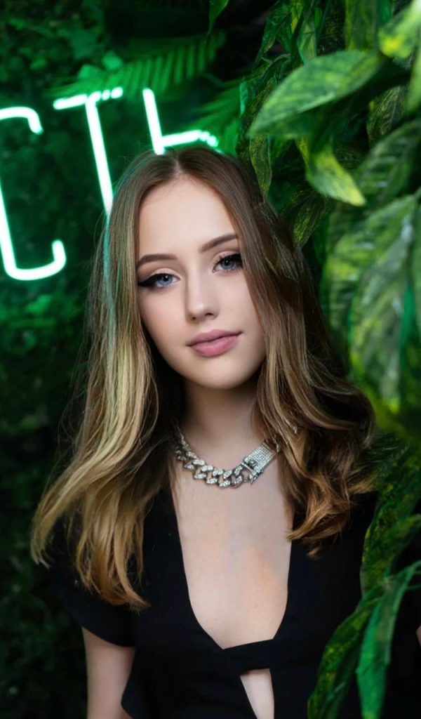 Эскортница Аннабель в Москве