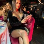 Эскортница Лара